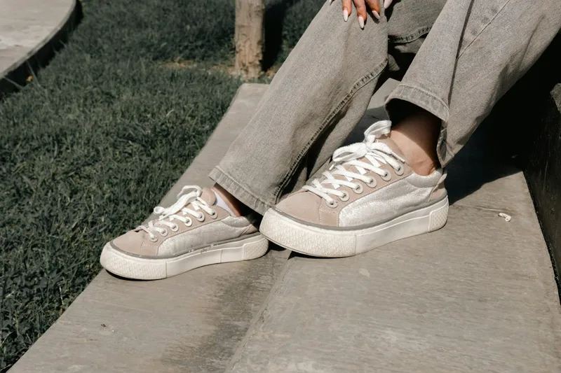 adidas Campus 00s